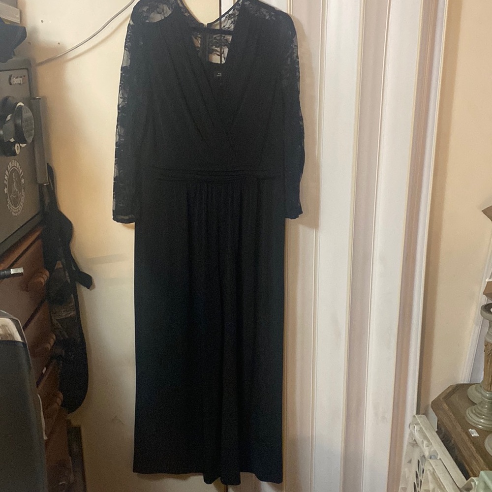 (Look all pictures) black jumpsuit